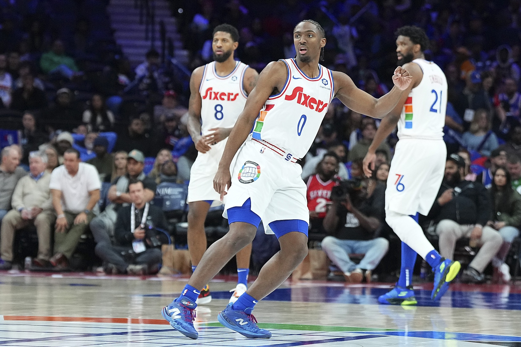 电竞世界杯2025-一个准得都没有？半场马克西12中3&amp;恩比德10中3&amp;乔治8中2